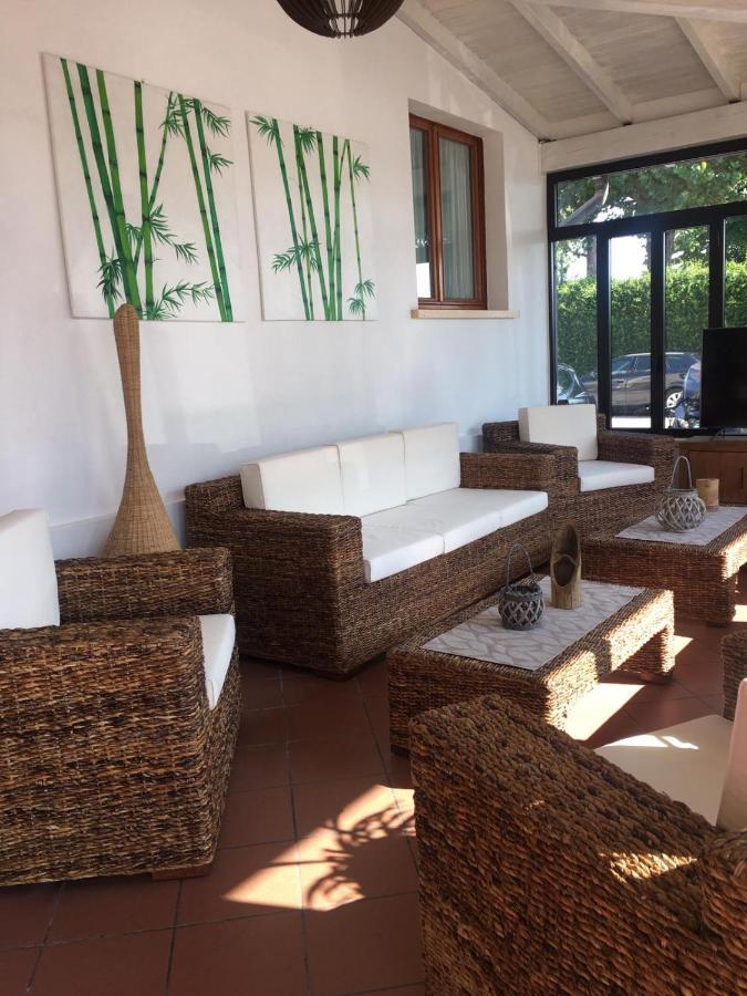 פסקיארה דל גארדה Hotel La Favorita מראה חיצוני תמונה